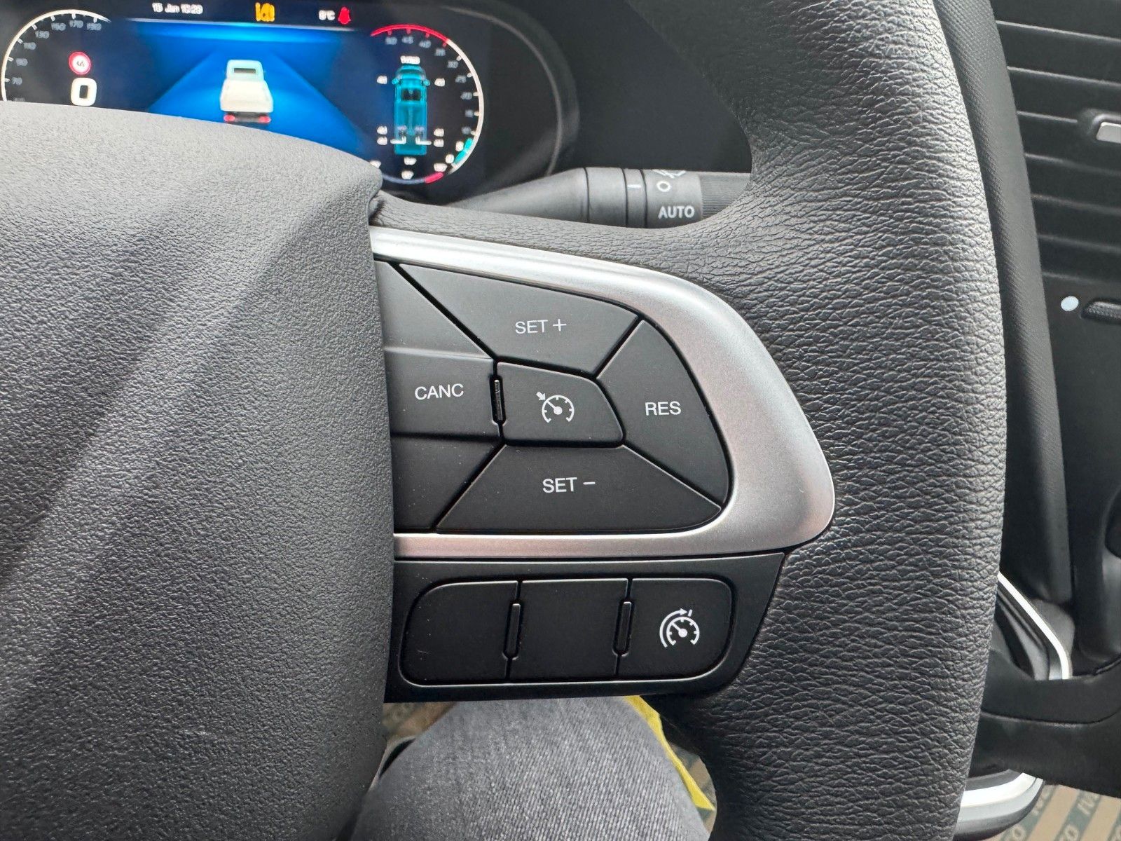 Fahrzeugabbildung Iveco Daily 35C14 A8 *R3.450mm*Automatik*Kamera*