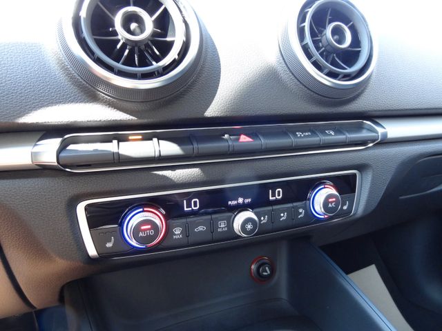 Fahrzeugabbildung Audi A3 ambition/S-Line/150PS/19-Zoll/B&O/PDC/SitzH/