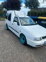 Volkswagen Caddy 9kv 1.4 60 PS Hammer tief ohne TÜV - gebrauchte VW Caddy aus dem Jahr 2003