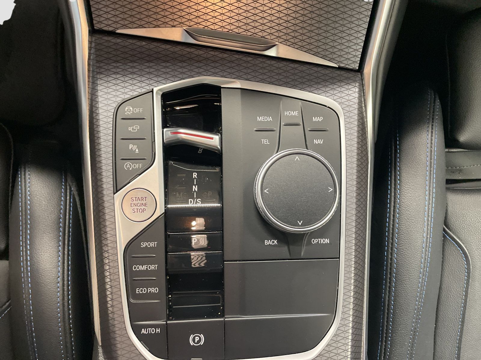 BMW 330 - Bild 17