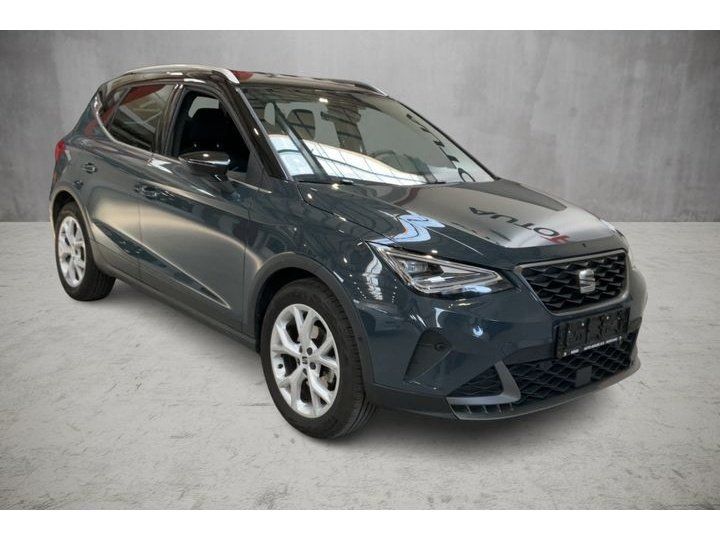 Fahrzeugabbildung SEAT Arona FR TSI DSG *Cam*PDC*LED*Sitzhzg*ACC*AppC*