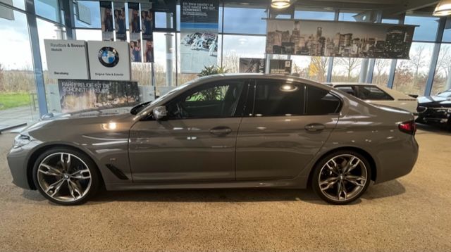 BMW M550i xDrive Aut.Laserlicht , Live Cockpit