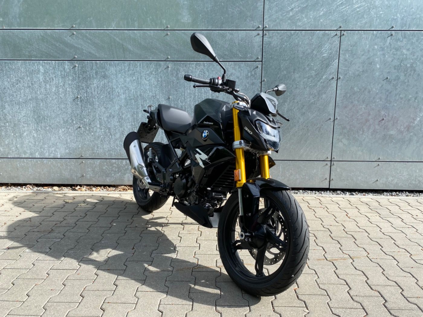 Fahrzeugabbildung BMW G 310 R