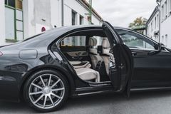 Fahrzeugabbildung Mercedes-Benz S 63 L AMG 4MATIC+ *MB-Scheckheft/1.Hand/MWST.*
