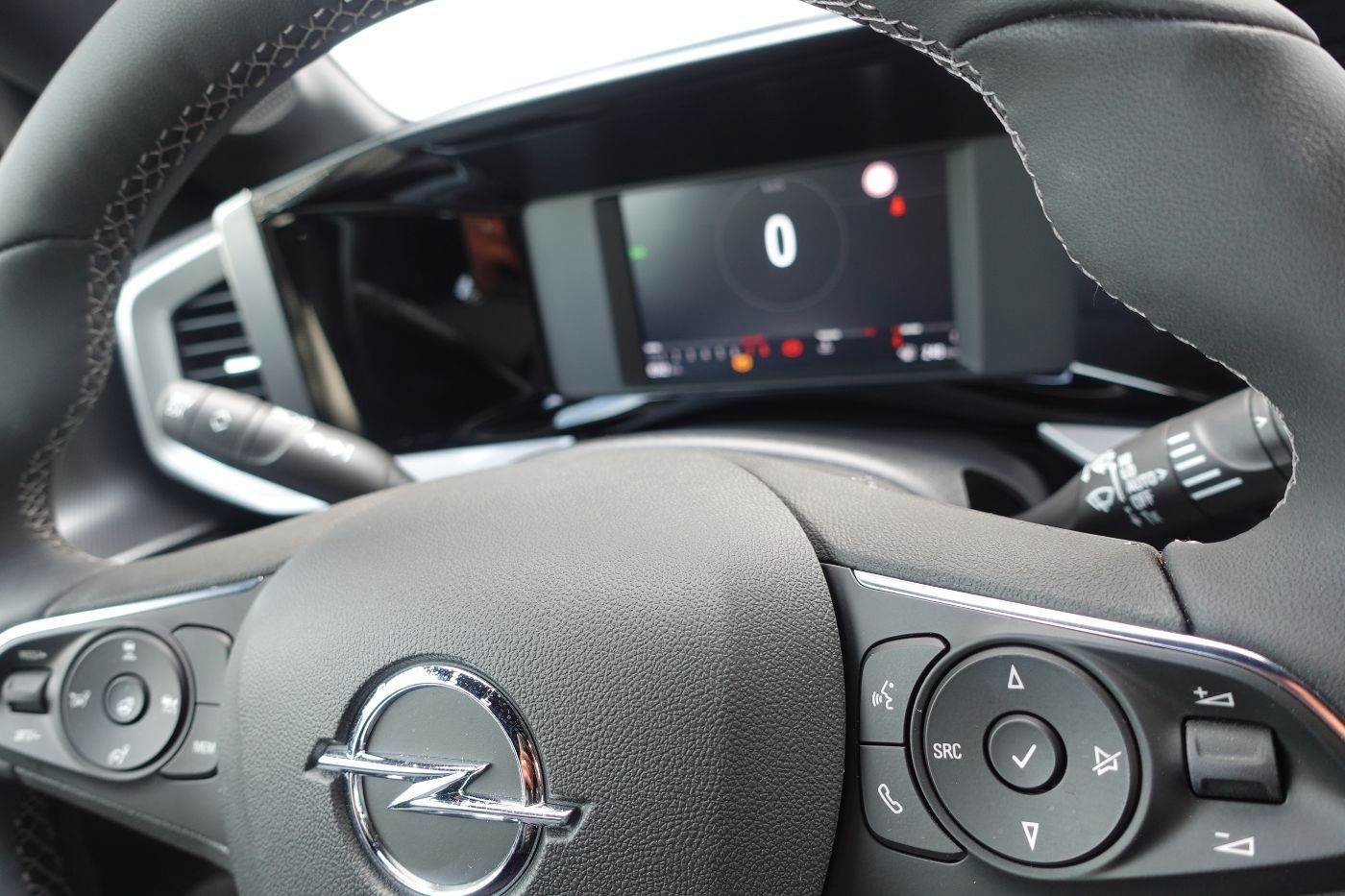 Fahrzeugabbildung Opel Mokka 1.2 Turbo GS KlimaA,LED,SHZ,Kam.,PDC