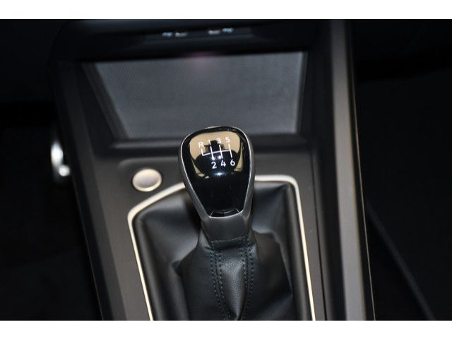 Volkswagen Golf - Bild 7