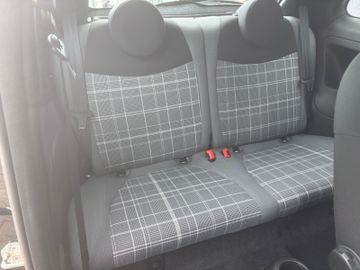 Fahrzeugabbildung Fiat 500 Lounge
