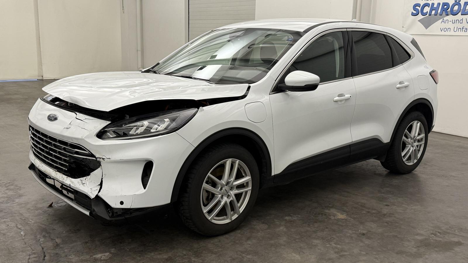 Ford Kuga Plug-In Hybrid Titanium *Navi*SHZ*