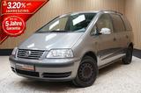 Volkswagen Sharan 1.8 T +1.HAND+AHK+SITZHZ+7-SITZE+GARANTIE - VW Sharan Gebrauchtwagen in Leipzig