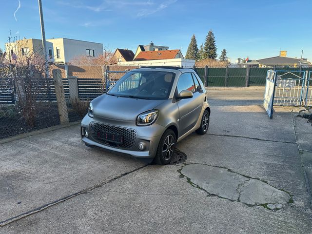 Smart ForTwo cabrio EQ/VollLED/Apple/Android/ALU