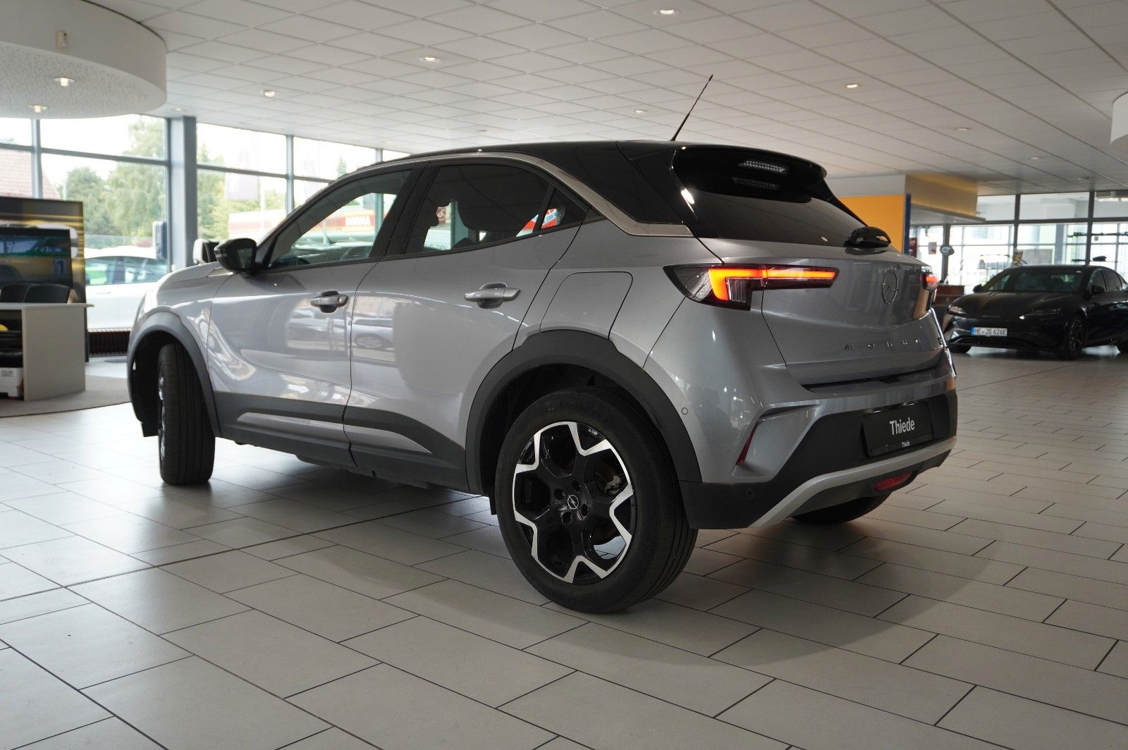 Fahrzeugabbildung Opel Mokka-e ULTIMATE 3-PHASIG NAVI/LED/KAMERA/DAB+