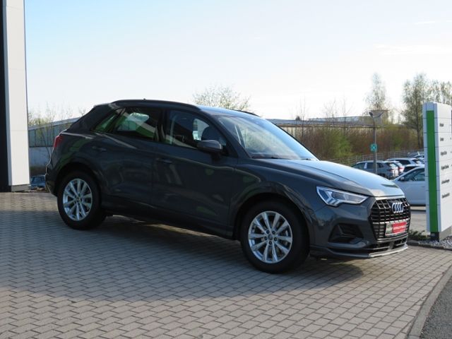 Audi Q3 35 1.5TFSI advanced AHK ACC el. HK NAV foto 4