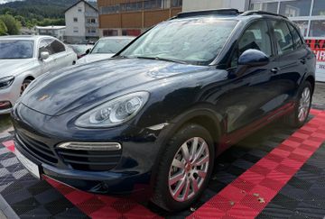 Porsche Cayenne - 3