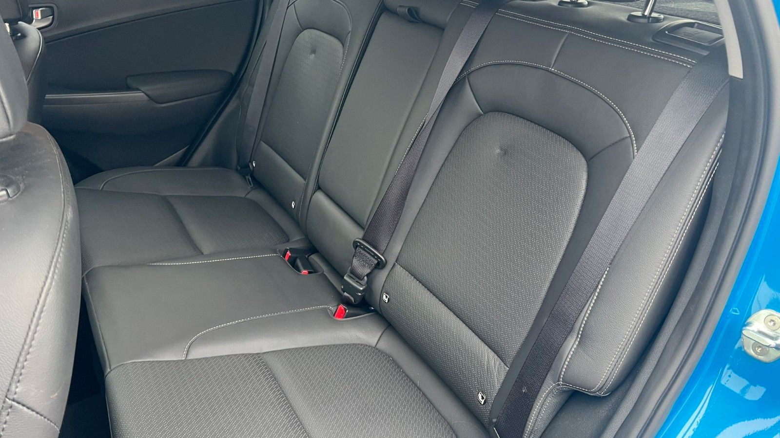 Fahrzeugabbildung Hyundai Kona Premium 2WD*Diesel *AUTOMATIK*MIETKAUF