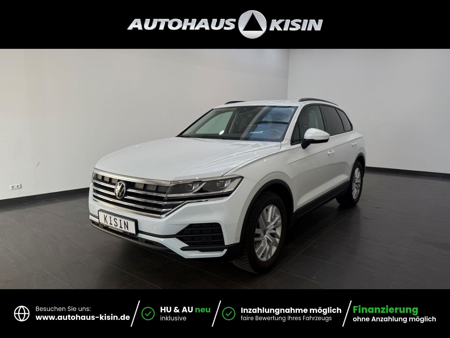 Volkswagen Touareg - 1