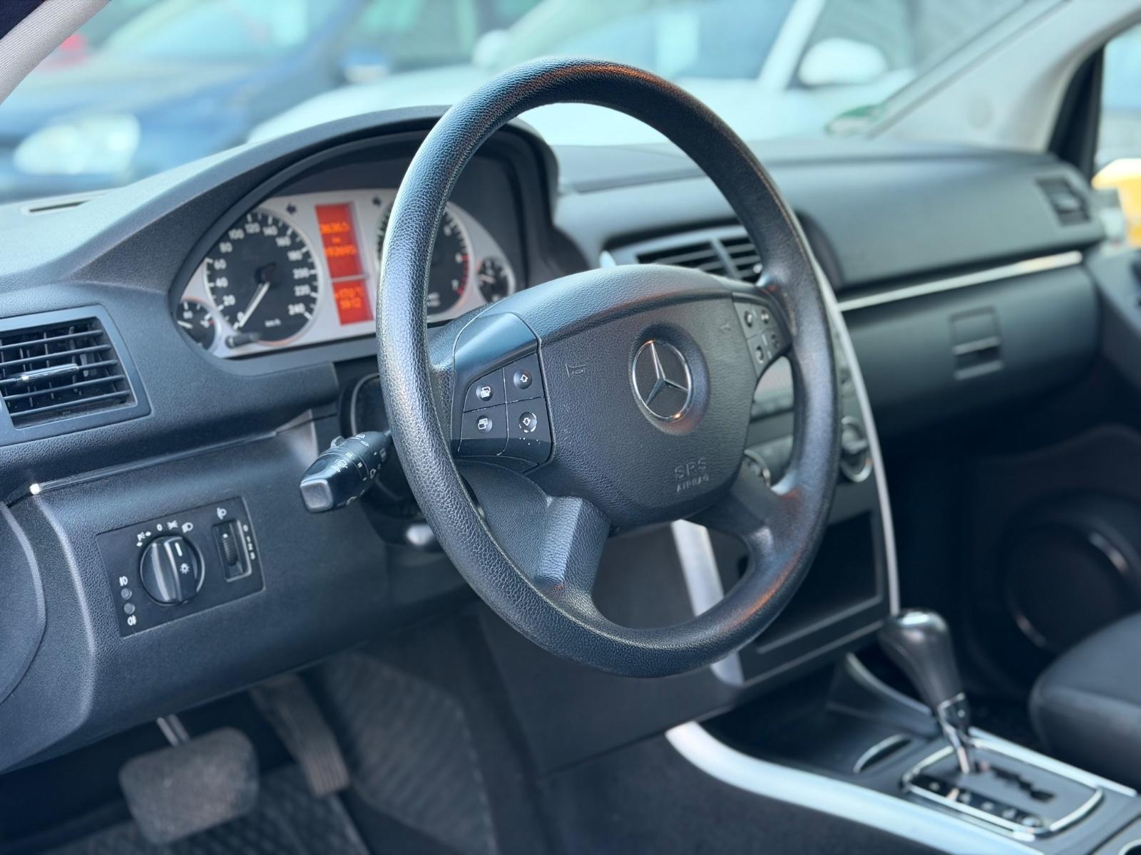 Mercedes-Benz B170 2006 — photo 8