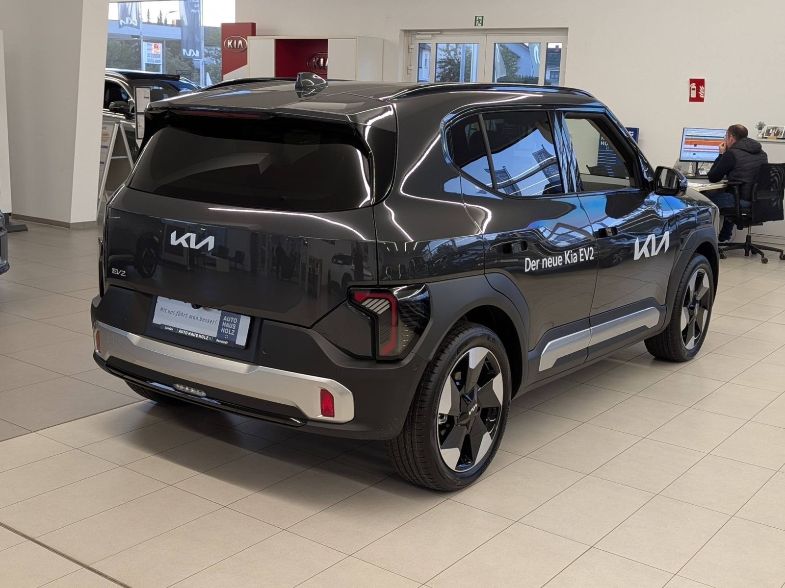 KIA EV2  5S Earth 61,0-kWh DriveWise-Park Design – Bild 4