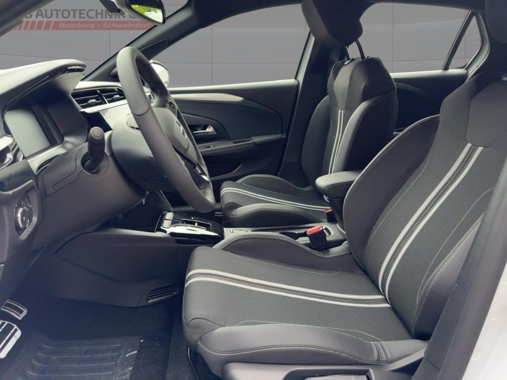 Fahrzeugabbildung Opel Corsa GS ALLWETTER  WINTERPAKET
