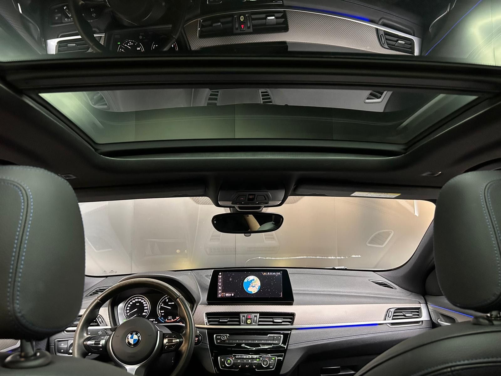 Fahrzeugabbildung BMW X2 20d M Sport M PAKET+SHADOW+PANO+HEAD+KAMER+19