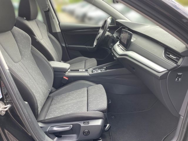 Octavia Combi Ambition 2.0 TDI DSG AHK,Navi,PDC,