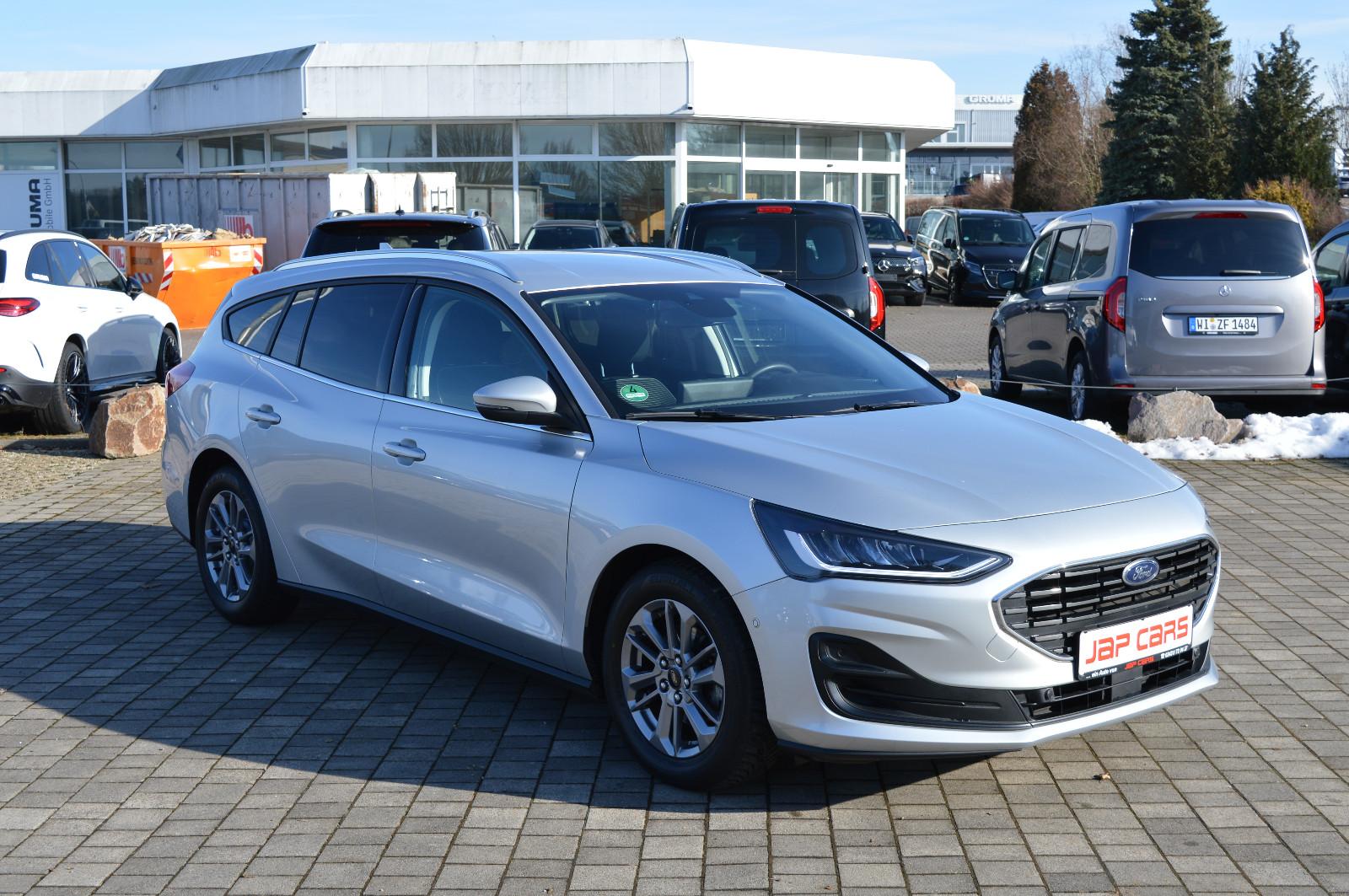 Ford Focus Kombi 1.5 EcoBlue Automatik Titanium X