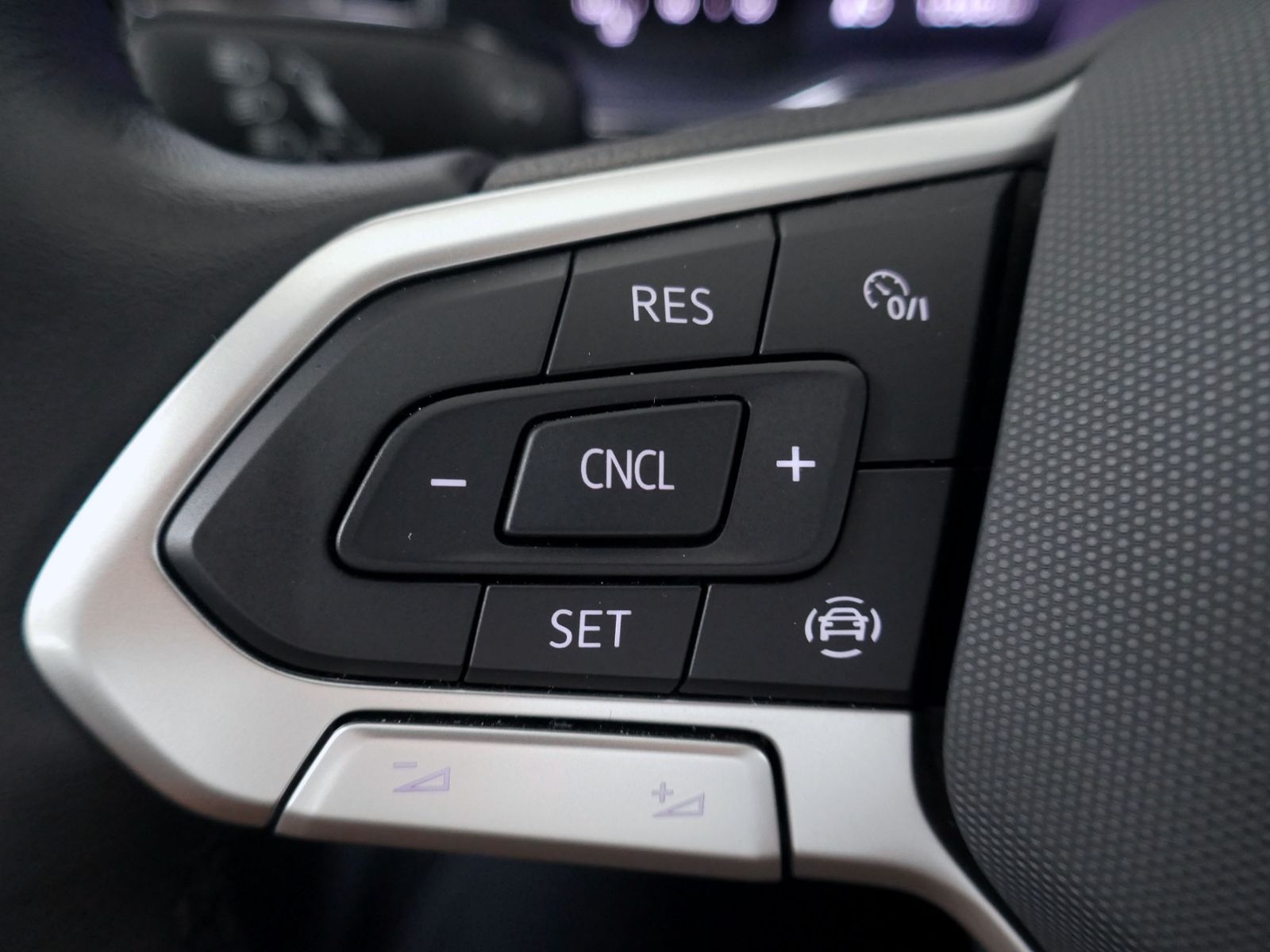 Fahrzeugabbildung Volkswagen Polo Life 1.0 MPI | LED RFK GRA Navi