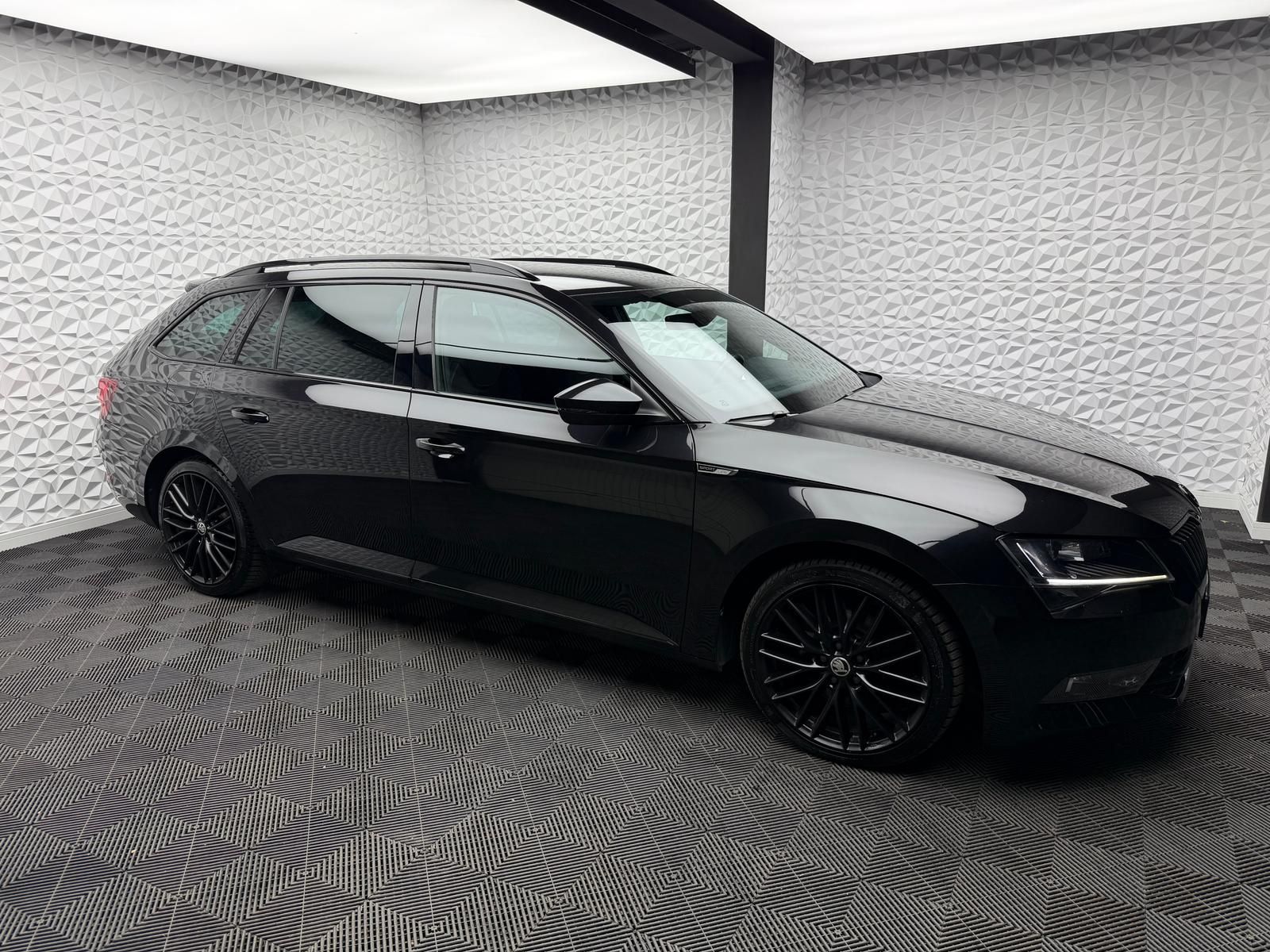 Fahrzeugabbildung SKODA 2.0 TDI 4x4 SPORTLINE/DSG/XDS/DCC/RCAM/AHK/MEMOR