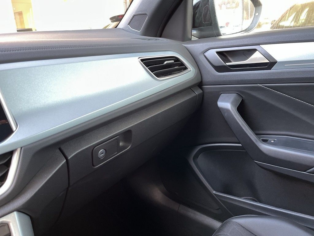 Volkswagen T-Roc - Bild 17