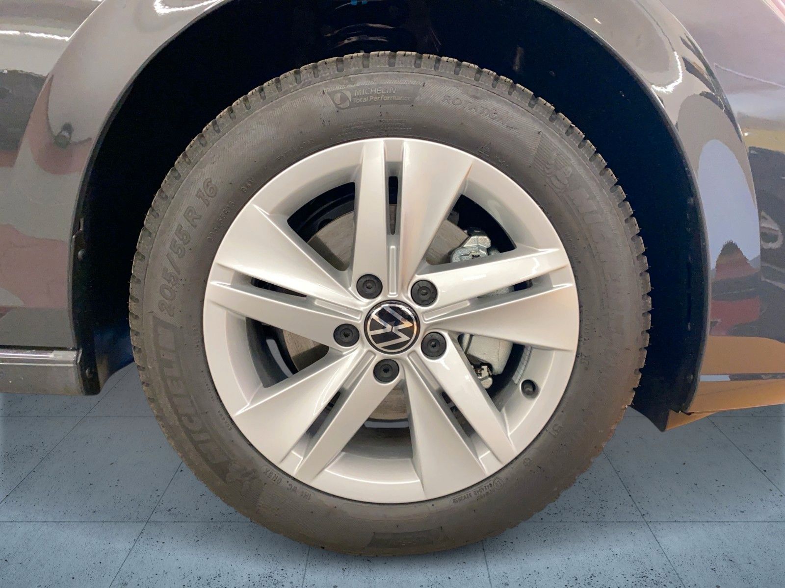 Volkswagen Golf - Bild 9