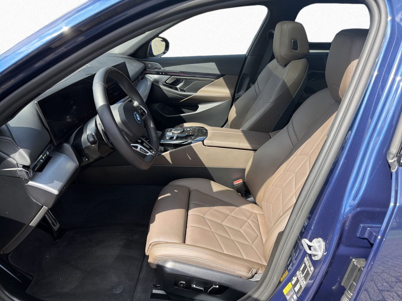 BMW i5 - Bild 14