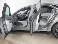 BMW 750 - Vorschau Bild 12