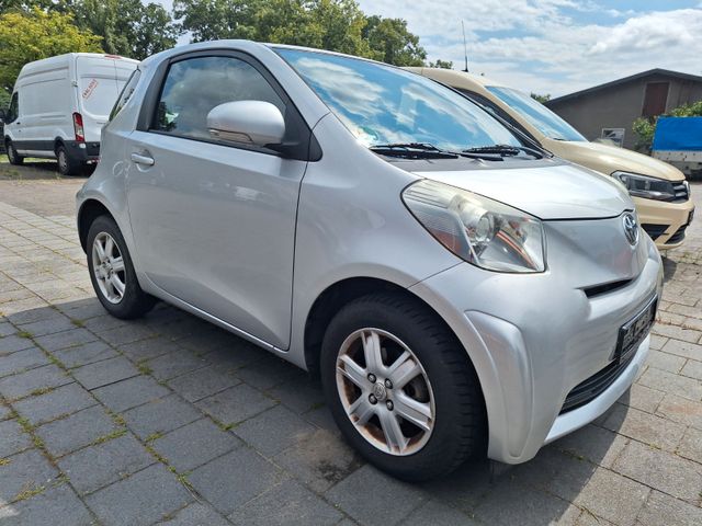Toyota IQ + 1,0-l-VVT-i * AUTOMATIK *