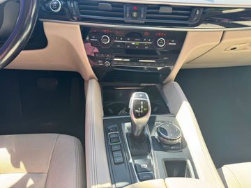 BMW X6 - 11