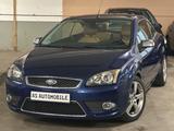 Ford Focus Cabrio 2.0 Titanium PDC Leder Braun TÜV - Ford Focus aus 2008: Cabrio