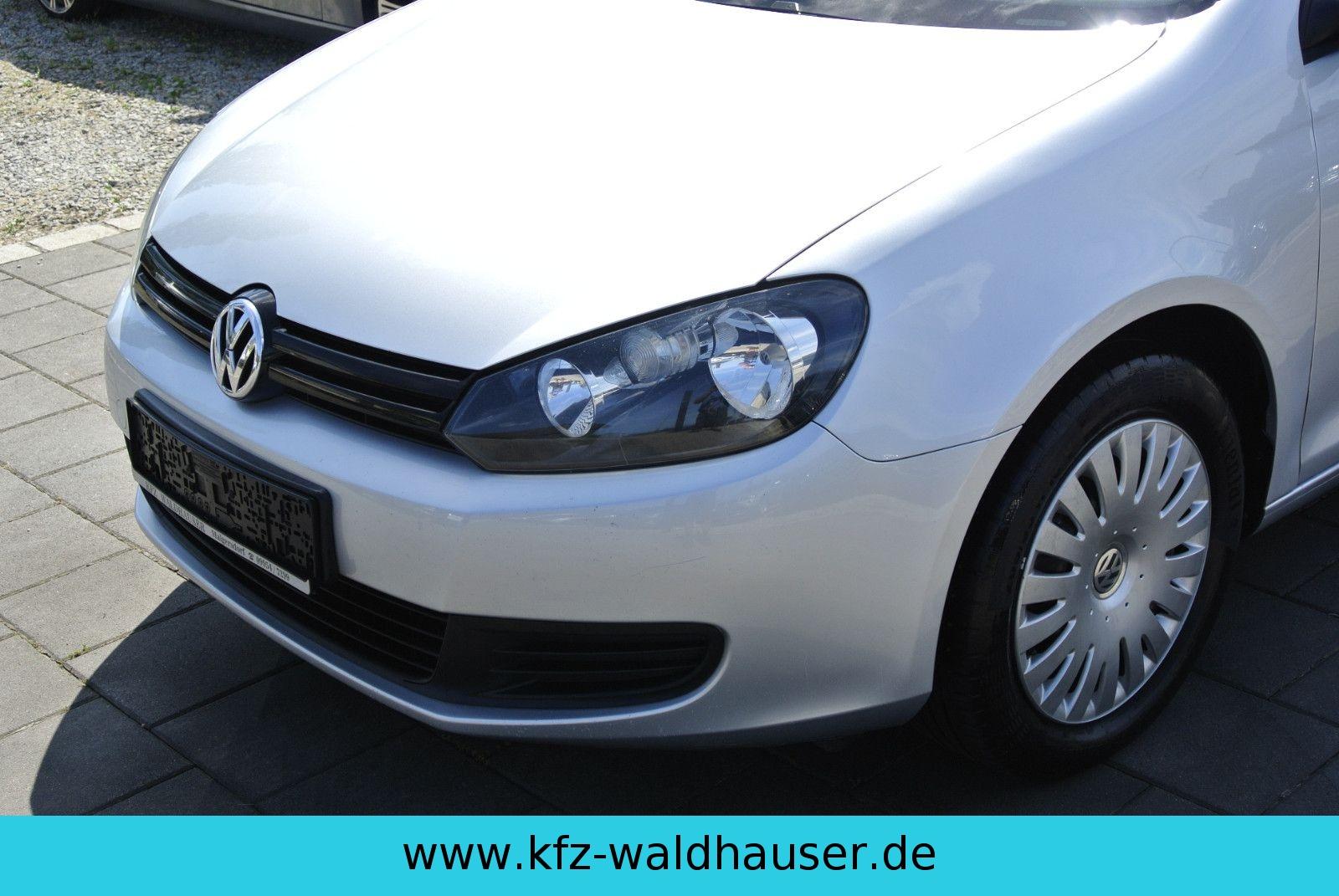 Volkswagen Golf 2011 — engine 1.598 cm³, 105 HP (77kW)