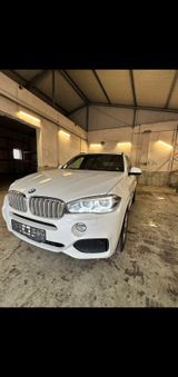 BMW X5 xDrive50i - M Sportpaket/Standhzg./ Sitzklima - BMW X5 Gebrauchtwagen in Mannheim