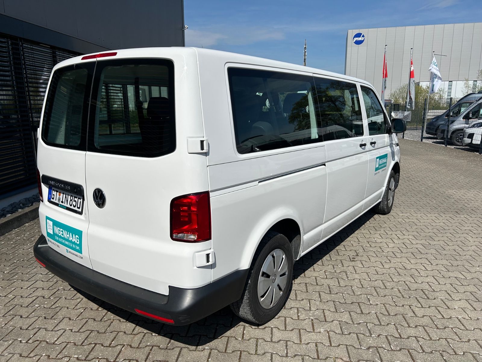 Fahrzeugabbildung Volkswagen T6 Kombi TDI / Sitzh. Komfort Paket