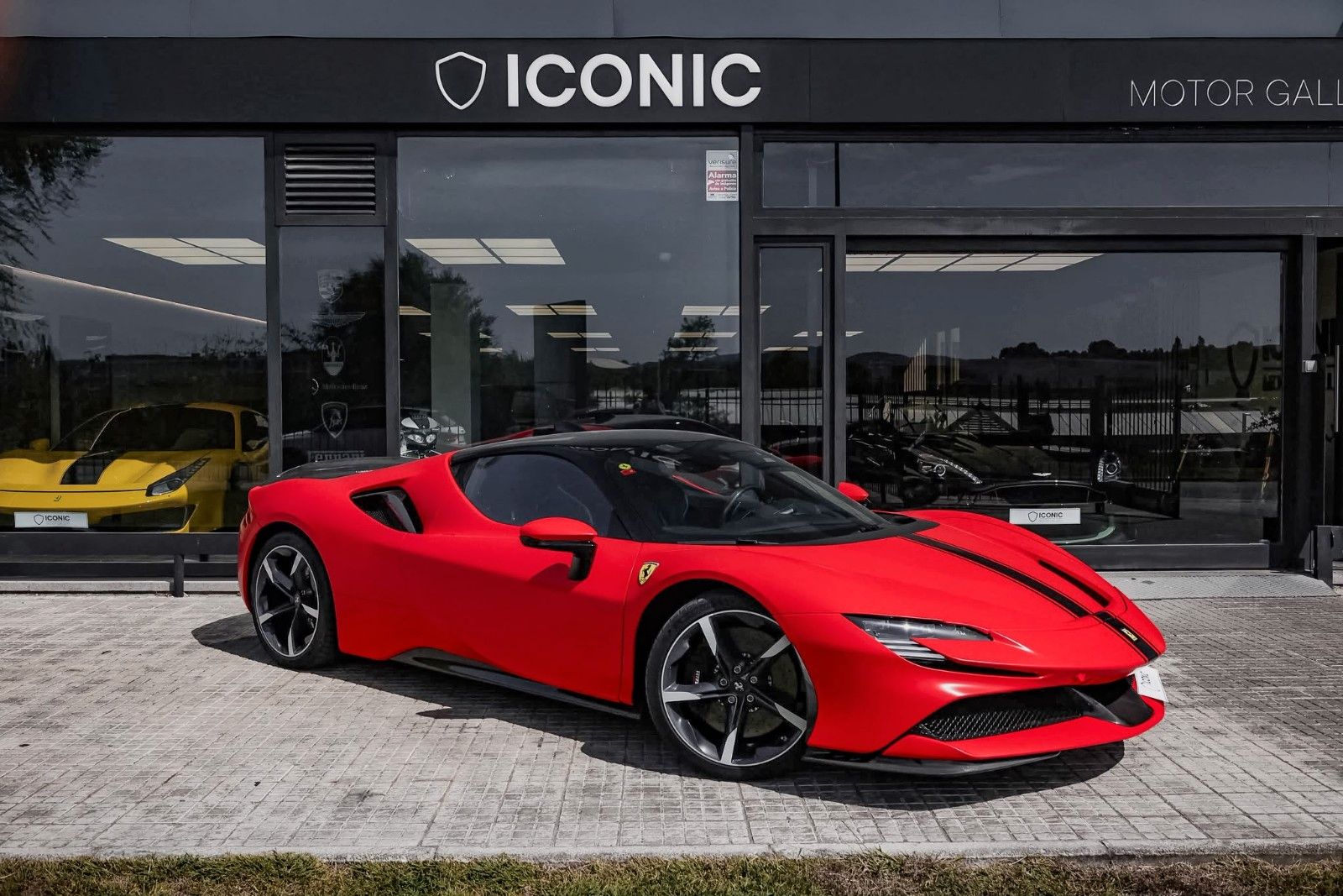 Ferrari SF90 STRADALE ASSETO FIORANO CARBON/BUSCKETS
