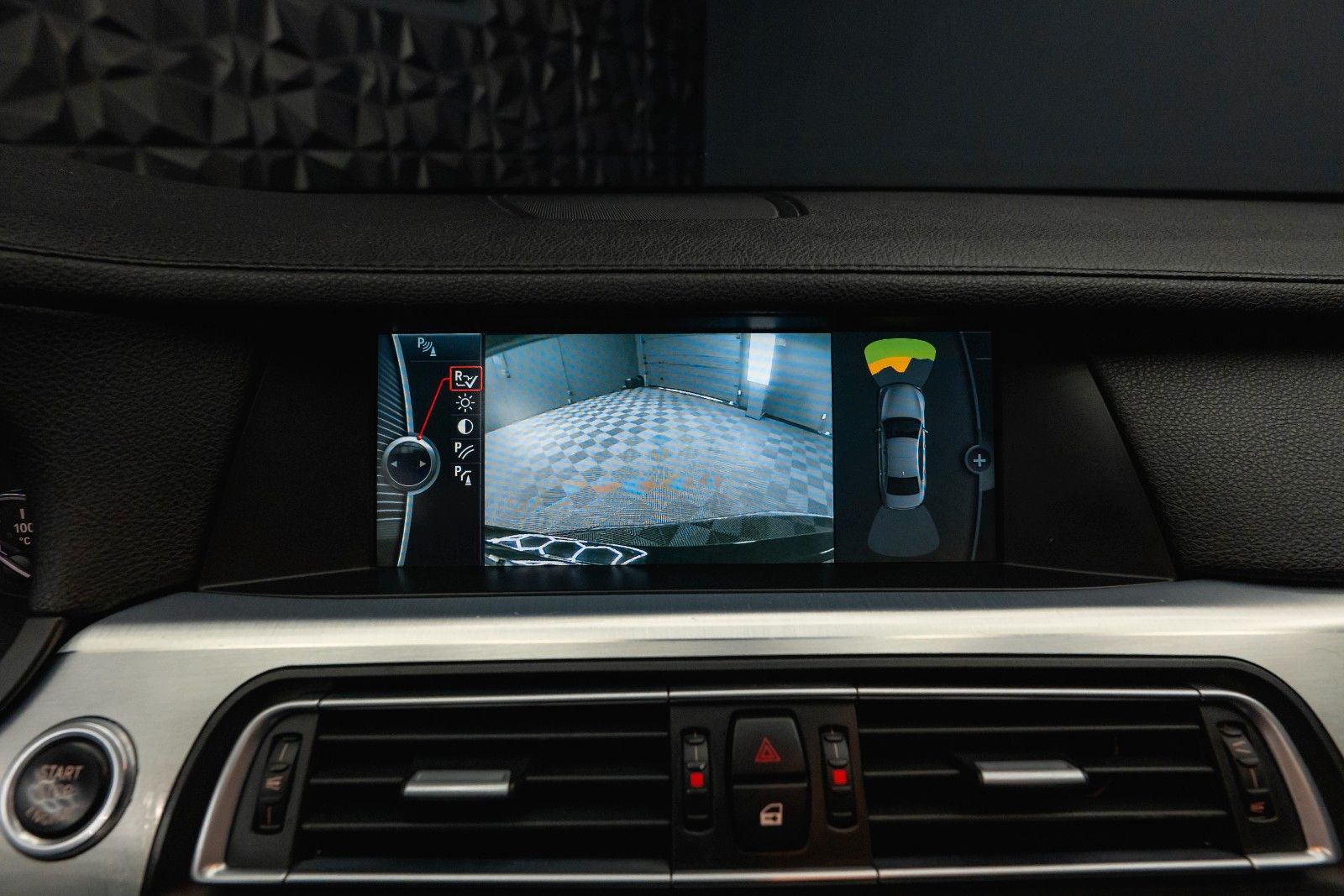 Fahrzeugabbildung BMW 740d M-Sport Black Edition *FULL Options*LESEN!*