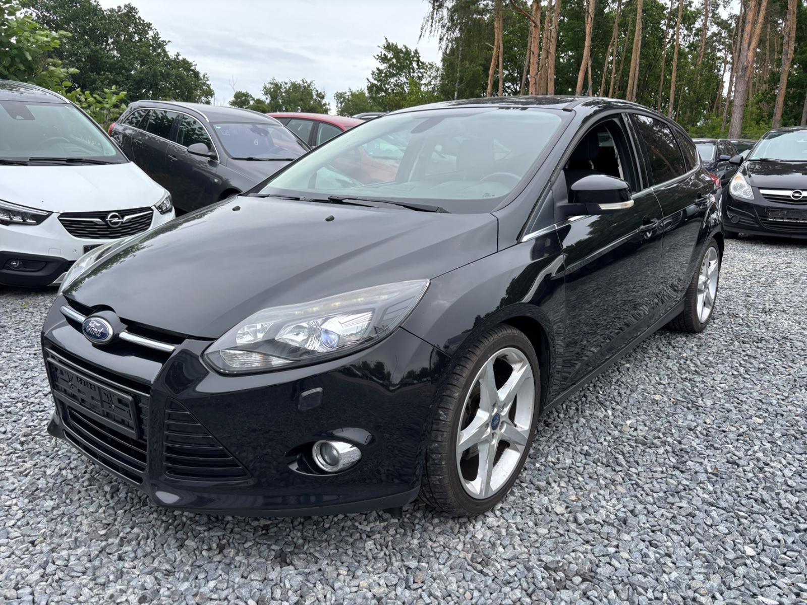Ford Focus 1,0 Titanium *Navi*Xenon*R-Kamera*