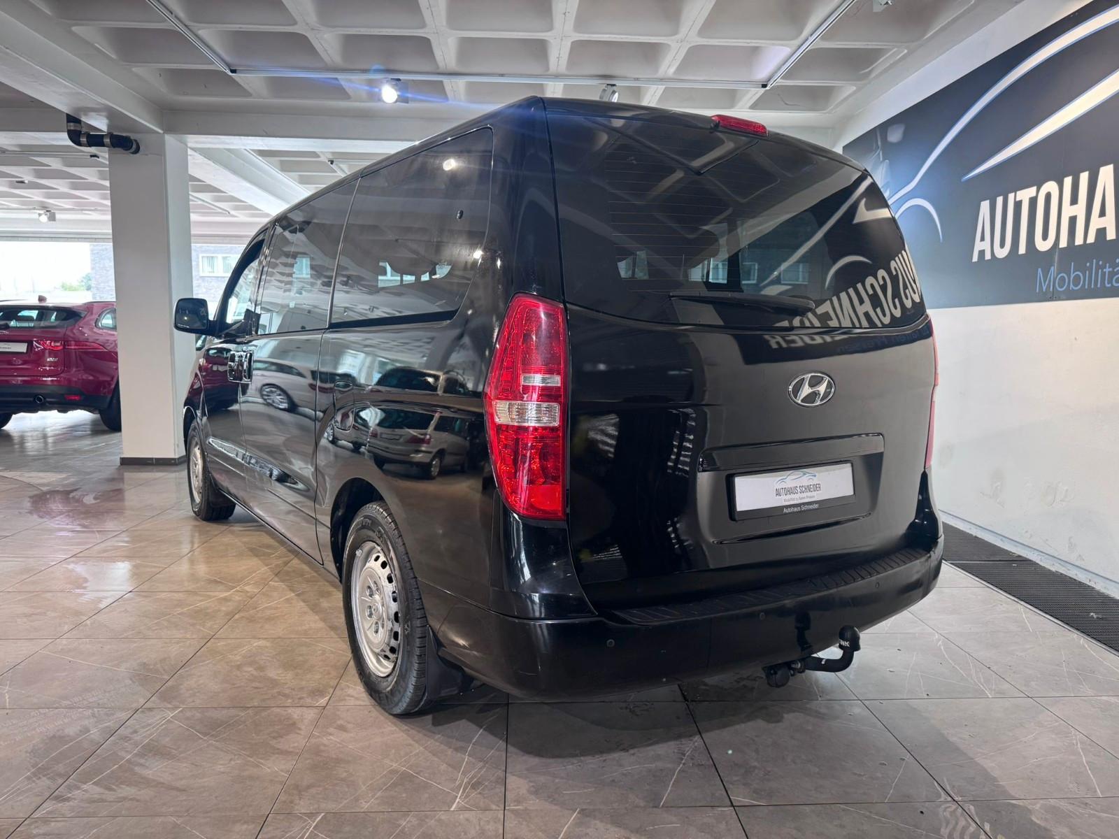 Hyundai H-1 Travel Comfort *8-Sitzer*Klima*AHK 2,3t*