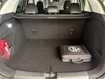 MG HS PHEV Luxury