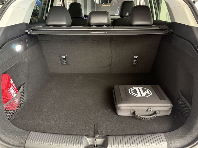 MG HS PHEV Luxury