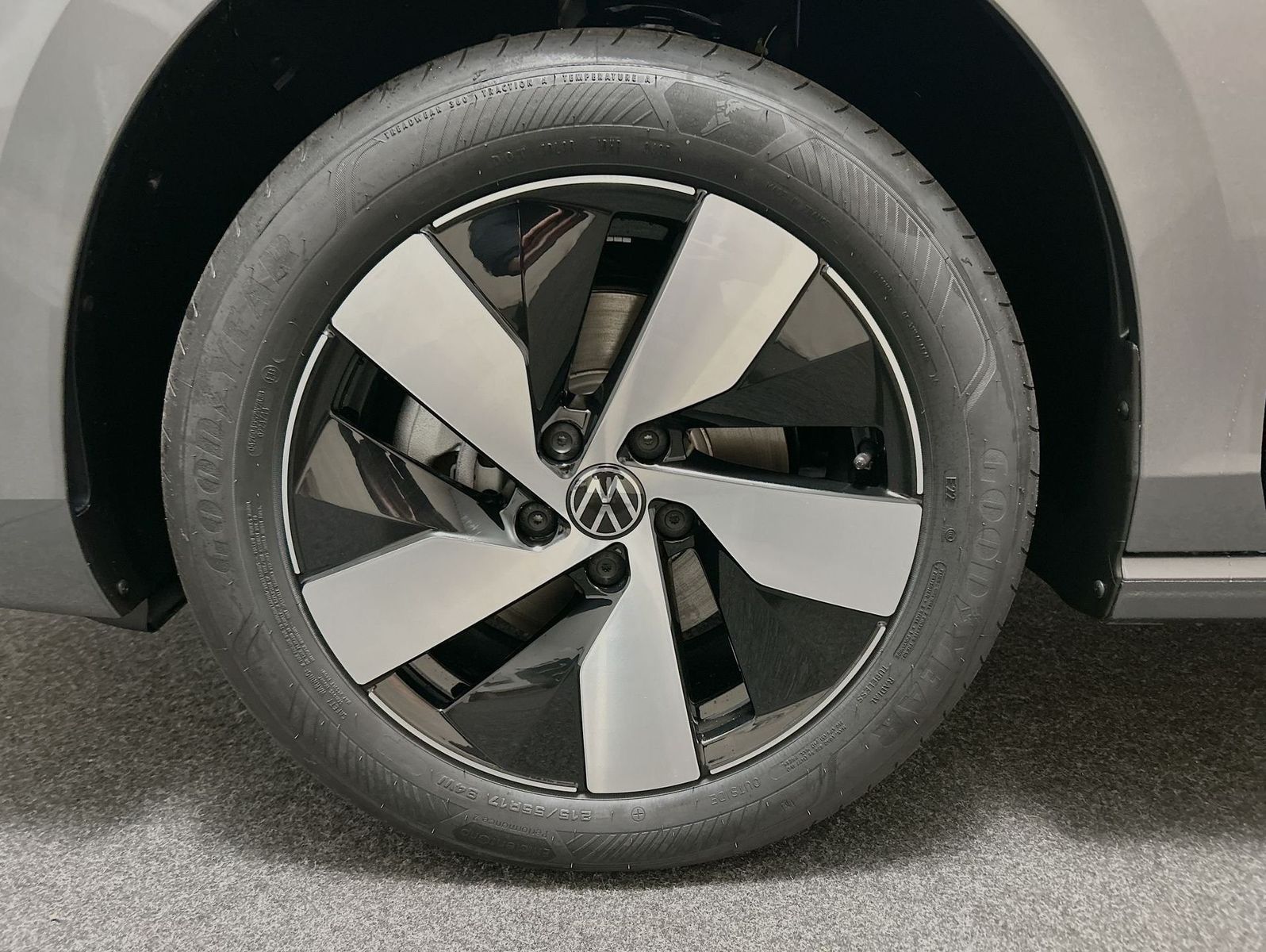 Volkswagen Passat - Bild 16