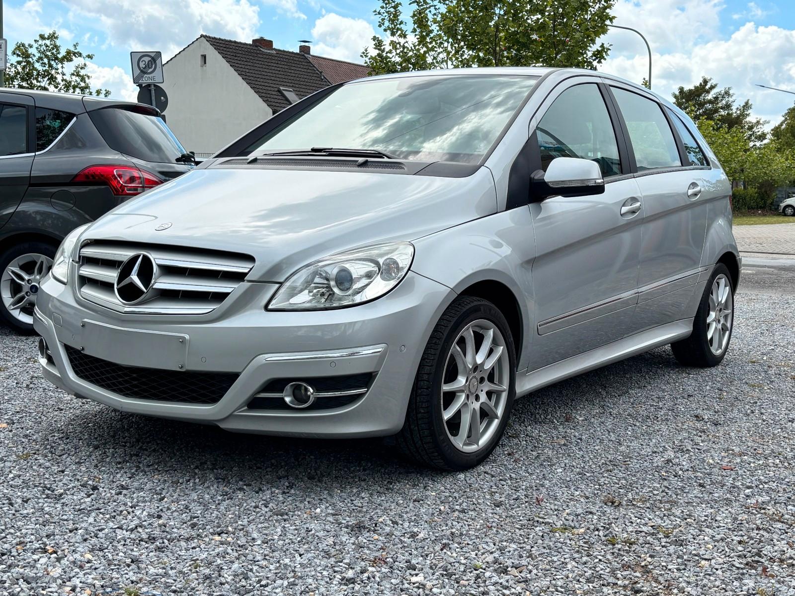Mercedes-Benz B 200*2. Hand*Scheckheft*PDC*Klima*AUT*