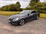 Mercedes-Benz E350 - graue Mercedes-Benz 350
