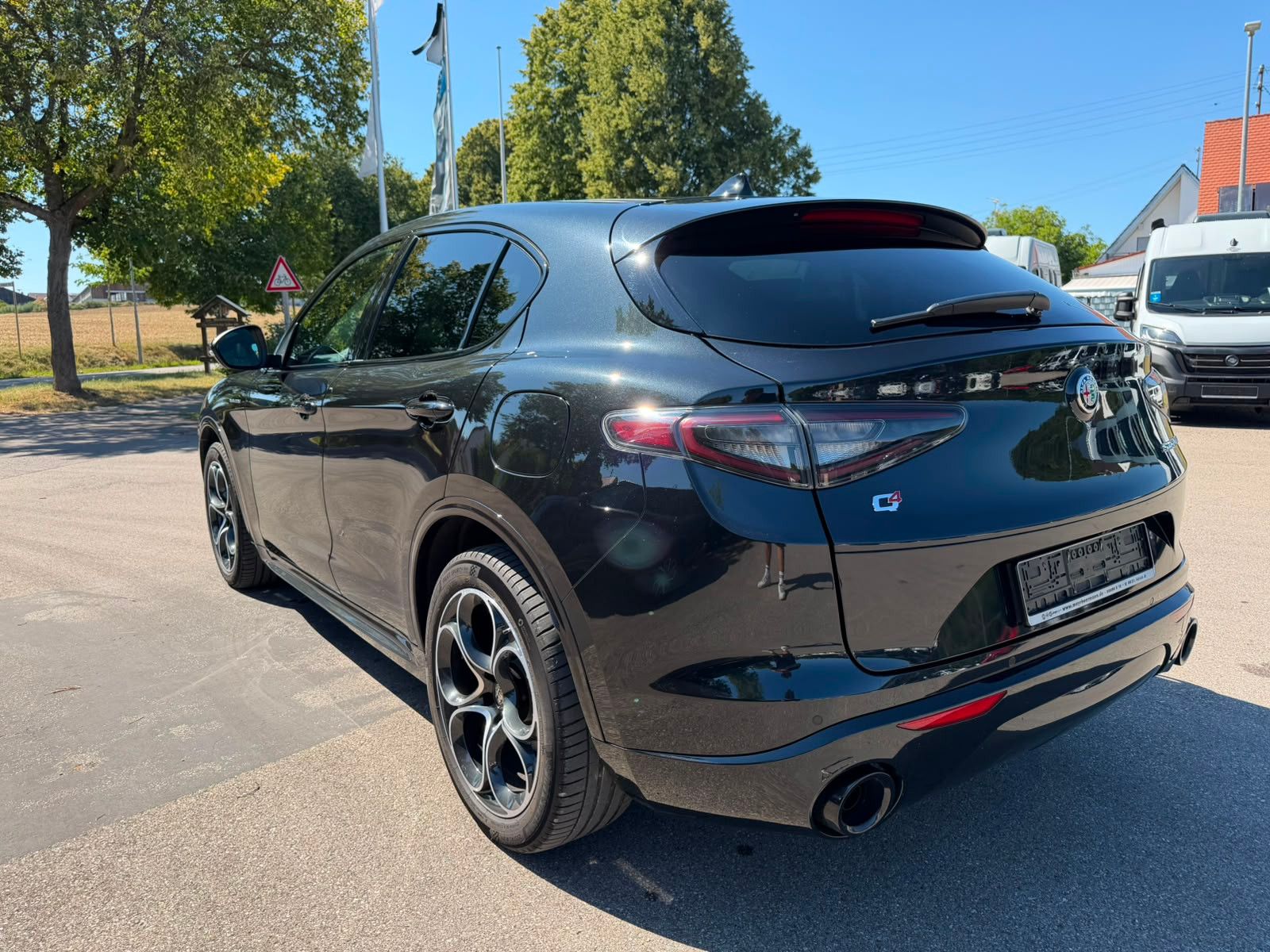 Fahrzeugabbildung Alfa Romeo Stelvio Veloce Q4