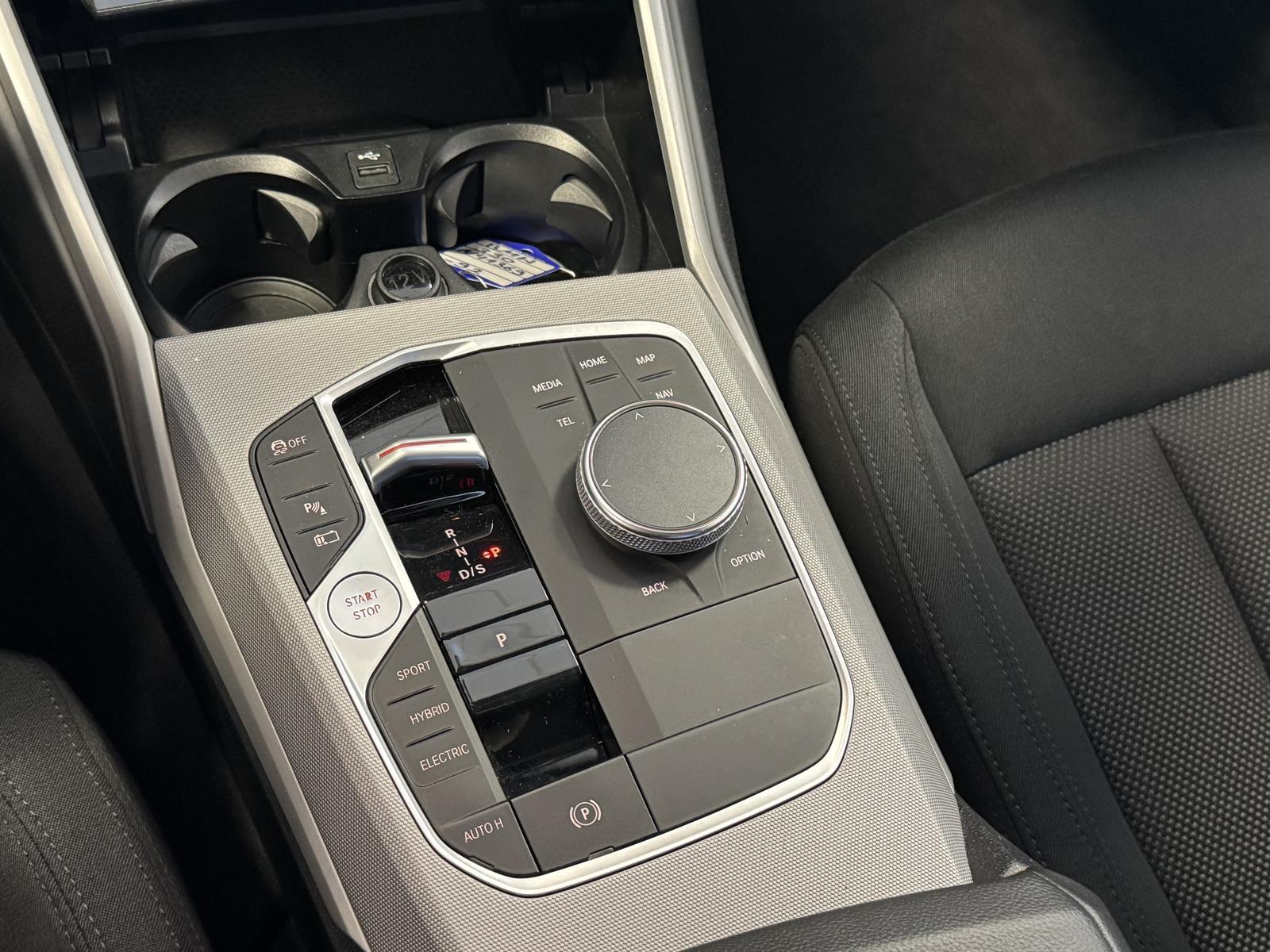 BMW 330 Plug-In*AHK*Live Cockpit Plus*Tempo*SHZ*Navi, миниатюра 30