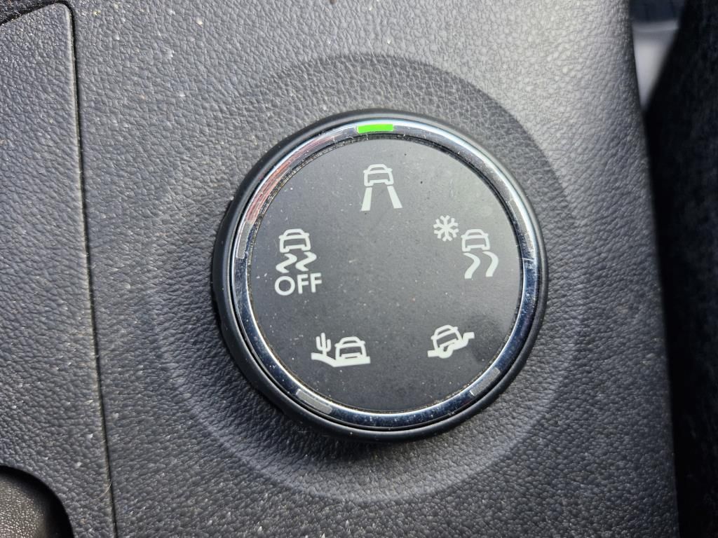 Autohaus Zimpel - Opel Crossland GS Line 1.2T Navi+Keyless+IntelliGrip - Bild 15 Autohaus Zimpel - Opel Crossland GS Line 1.2T Navi+Keyless+IntelliGrip - Bild 15