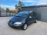 Volkswagen Sharan 1,9TDI  7-SITZER TÜV-04/2026 - gebrauchte VW Sharan aus dem Jahr 2005